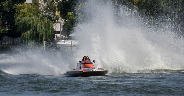 C罗社媒宣布对AI公司Perplexity进行投资，后者估值200亿美元