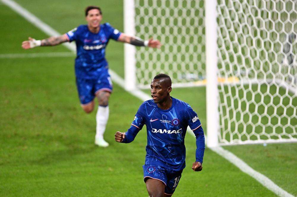 本赛季五大联赛球队欧冠积分：英超6队61分第1，意甲35分第2