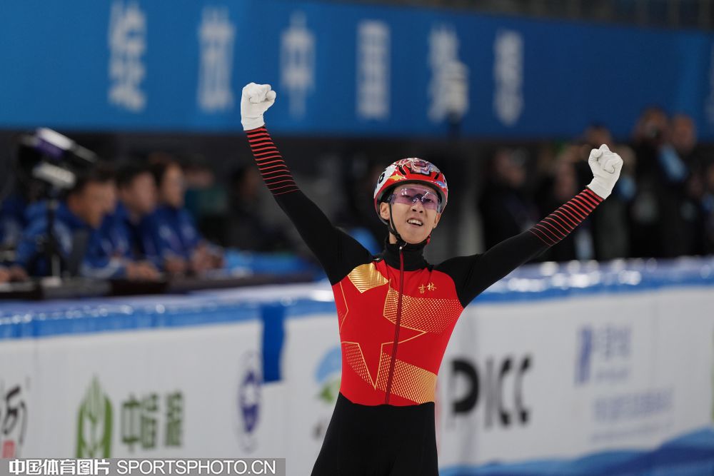 这比赛完美收官，所有人都值得掌声