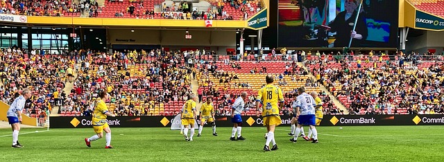 津媒：李嗣镕又帅又能打，首秀4分钟进球排名津门虎队史第一